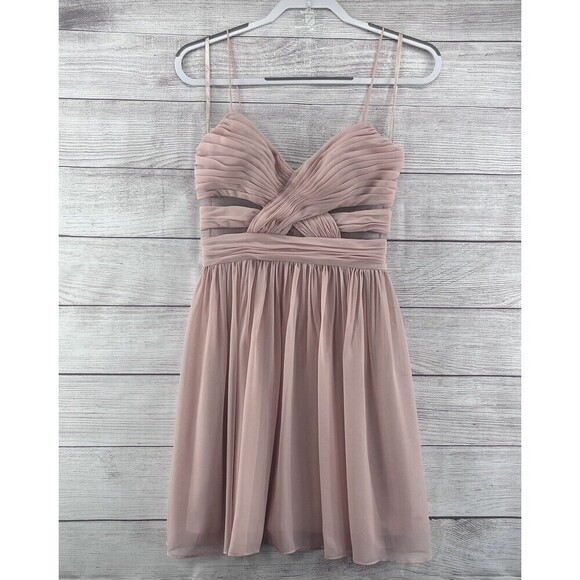 Hailey Logan Adrianna Papell Blush Pink Cutout Chiffon Mini Cocktail Dress 5/6 - Picture 3 of 9